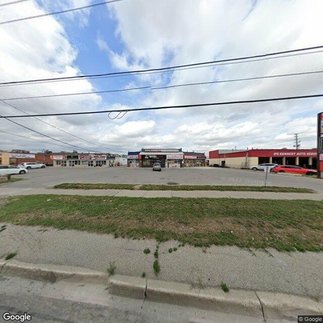 Street view of 124 Kennedy Rd S suite Unit 2Brampton, ON L6W 3E7